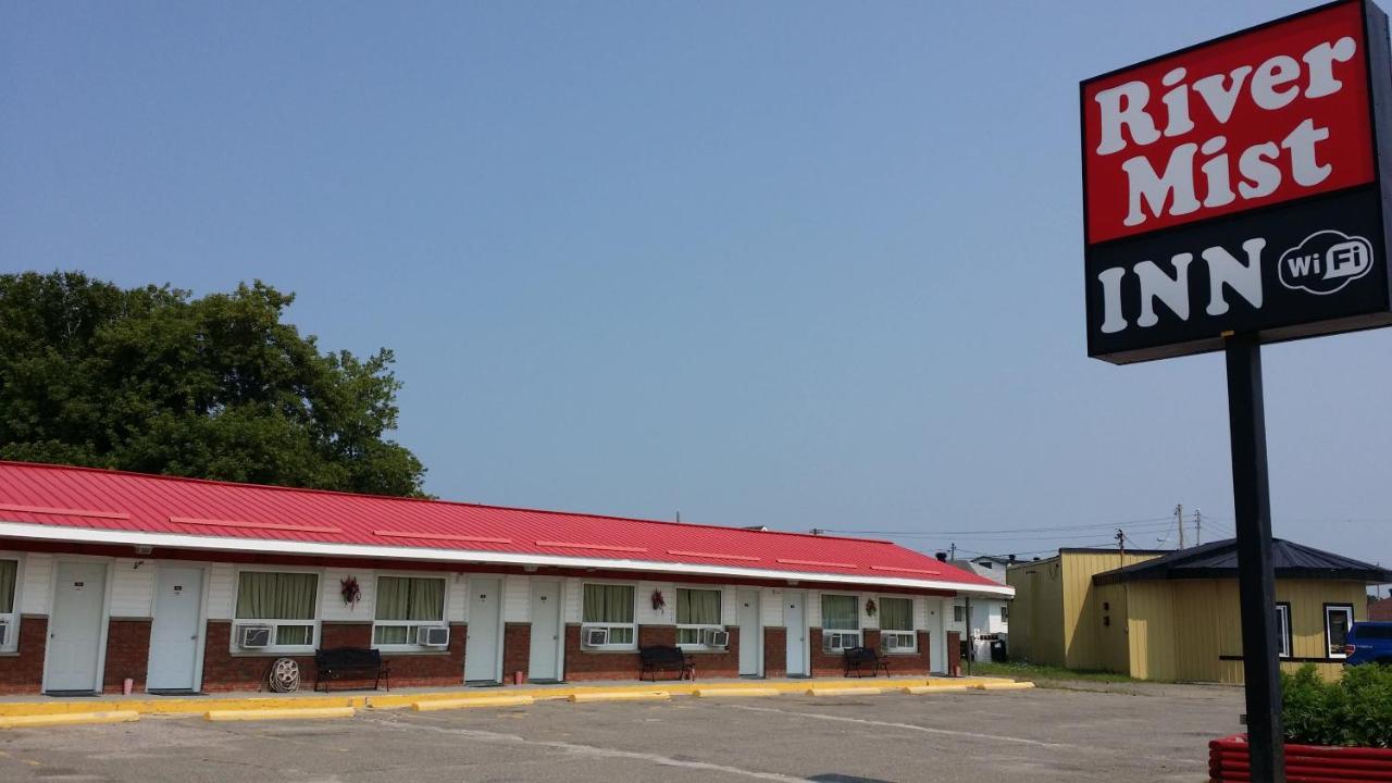 河雾酒店 Sturgeon Falls 外观 照片
