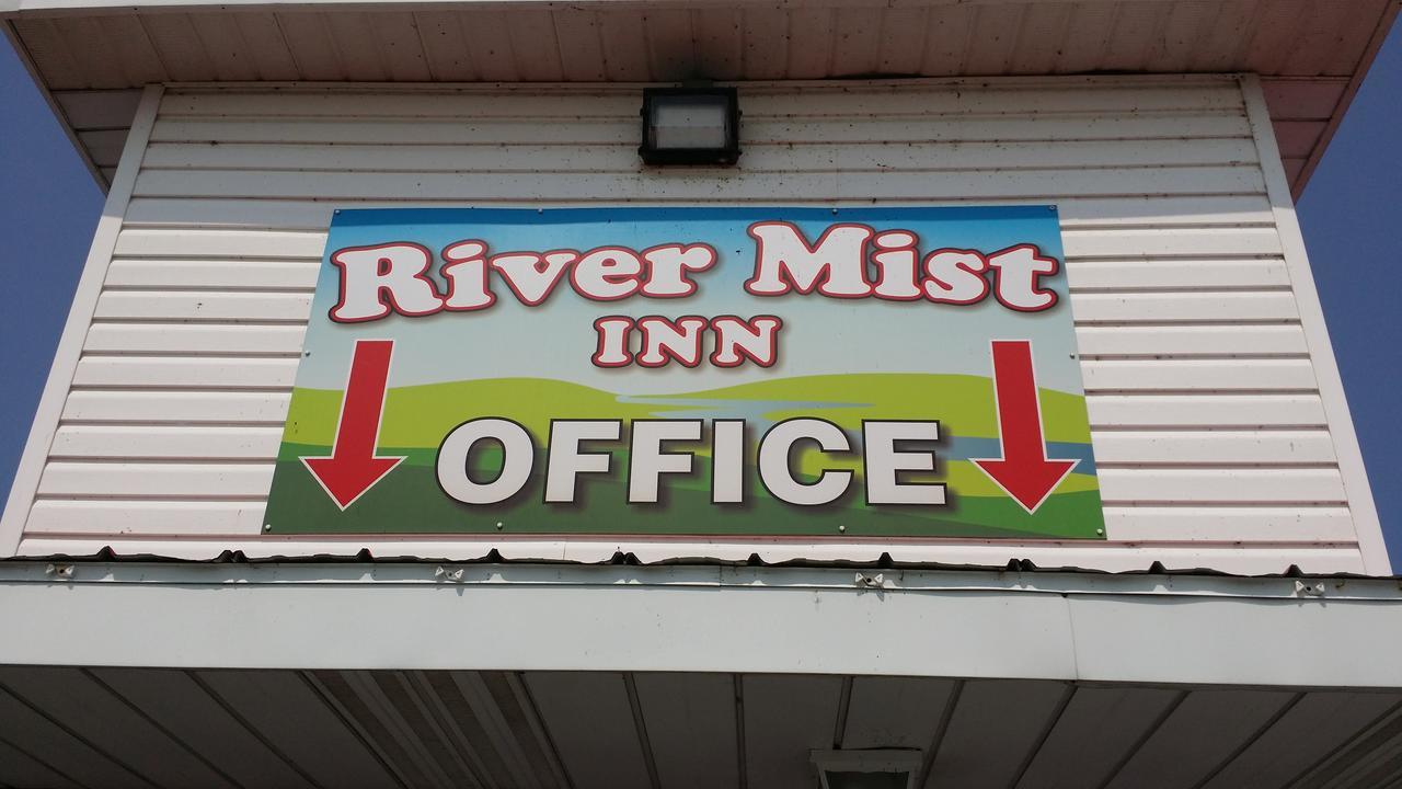 河雾酒店 Sturgeon Falls 外观 照片